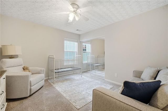 222 Weatherstone Pointe Drive, Woodstock, GA 30188