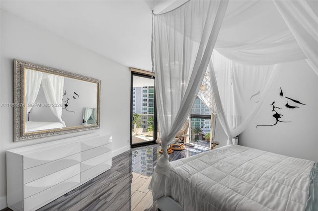 20281 E Country Club Drive 608, Aventura, FL 33180