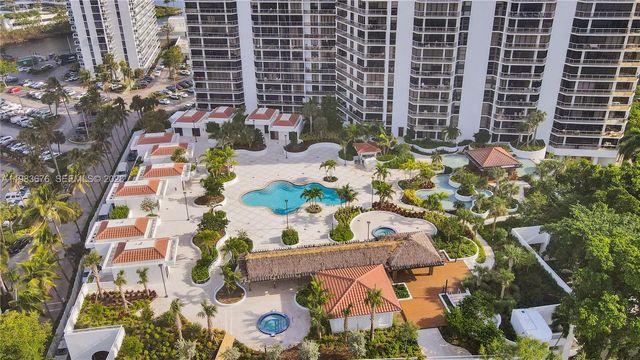 20281 E Country Club Drive 608, Aventura, FL 33180