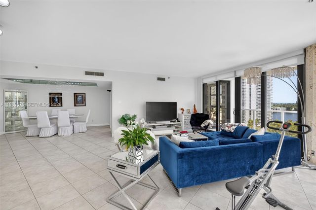 20281 E Country Club Drive 608, Aventura, FL 33180