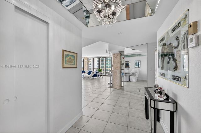 20281 E Country Club Drive 608, Aventura, FL 33180