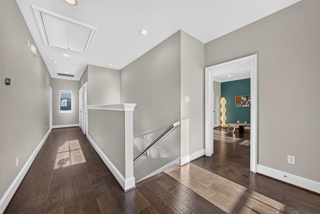 2502 Radcliffe Street, Houston, TX 77007