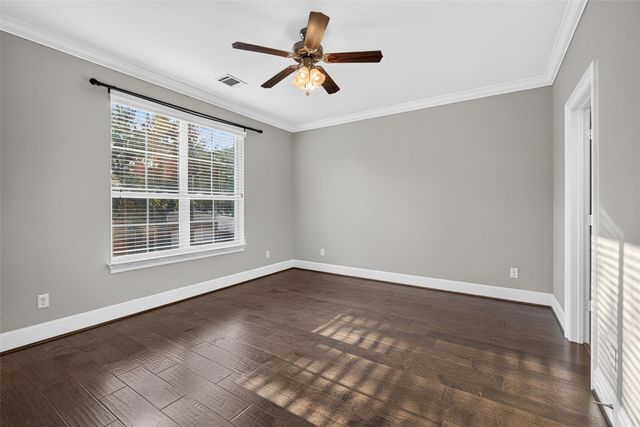 2502 Radcliffe Street, Houston, TX 77007