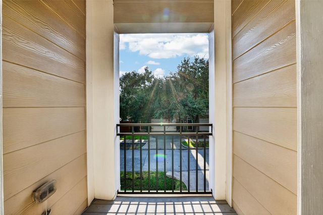 2502 Radcliffe Street, Houston, TX 77007