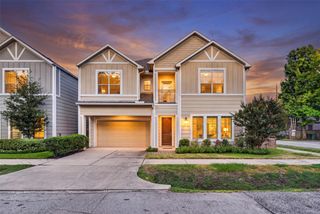 2502 Radcliffe Street, Houston, TX 77007