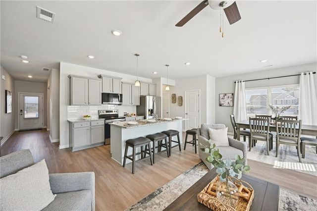 1719 Hillview Lane, Lithonia, GA 30058