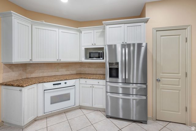 2131 KAYS CREEK DR, Layton, UT 84040