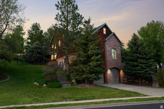 2131 KAYS CREEK DR, Layton, UT 84040