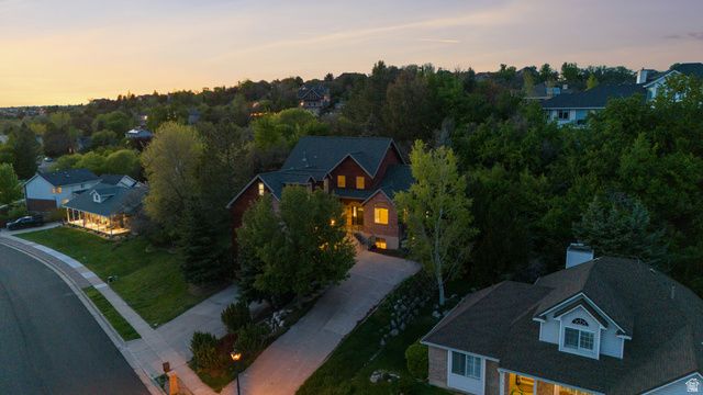 2131 KAYS CREEK DR, Layton, UT 84040