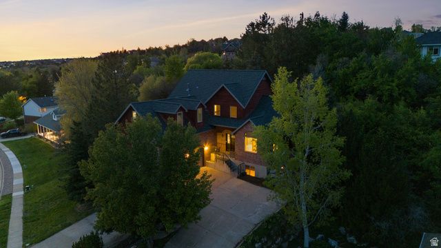 2131 KAYS CREEK DR, Layton, UT 84040