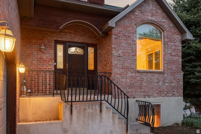 2131 KAYS CREEK DR, Layton, UT 84040