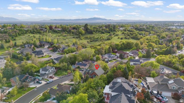 2131 KAYS CREEK DR, Layton, UT 84040