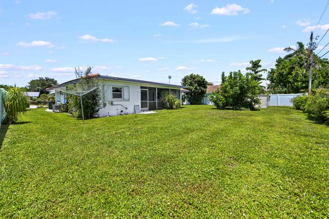 1370 NW 7TH Street, Boca Raton, FL 33486
