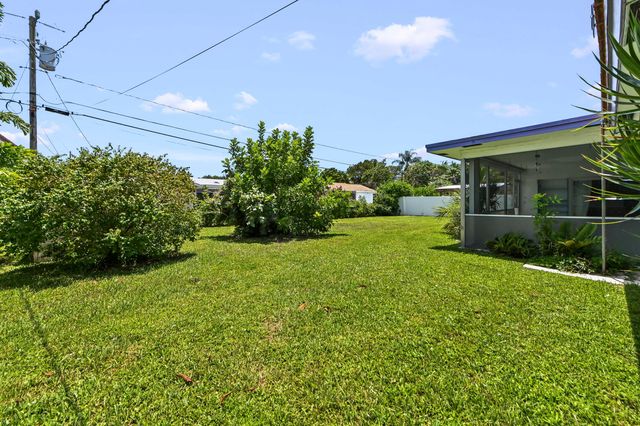 1370 NW 7TH Street, Boca Raton, FL 33486