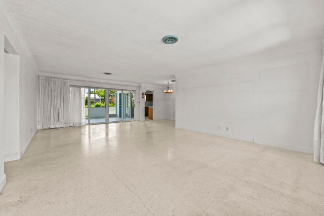1370 NW 7TH Street, Boca Raton, FL 33486