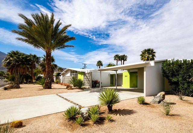 504 E Laurel Circle, Palm Springs, CA 92262