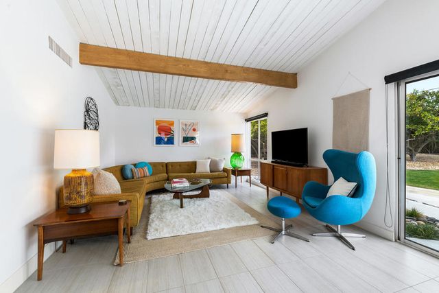 504 E Laurel Circle, Palm Springs, CA 92262