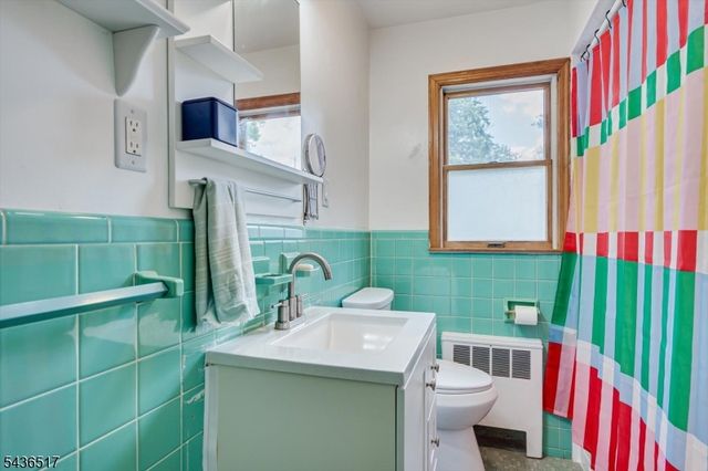 413 Jaques Ave, Rahway City, NJ 07065