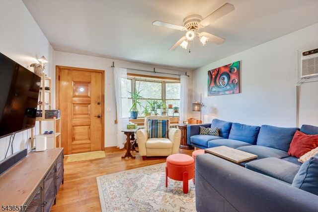 413 Jaques Ave, Rahway City, NJ 07065