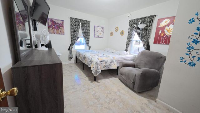 709 S STATE ST, Vineland, NJ 08360