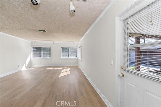 23032 Mobile, West Hills (los Angeles), CA 91307