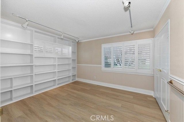 23032 Mobile, West Hills (los Angeles), CA 91307