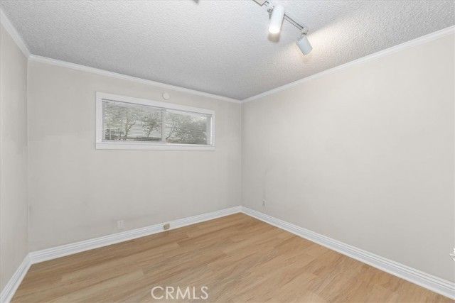 23032 Mobile, West Hills (los Angeles), CA 91307