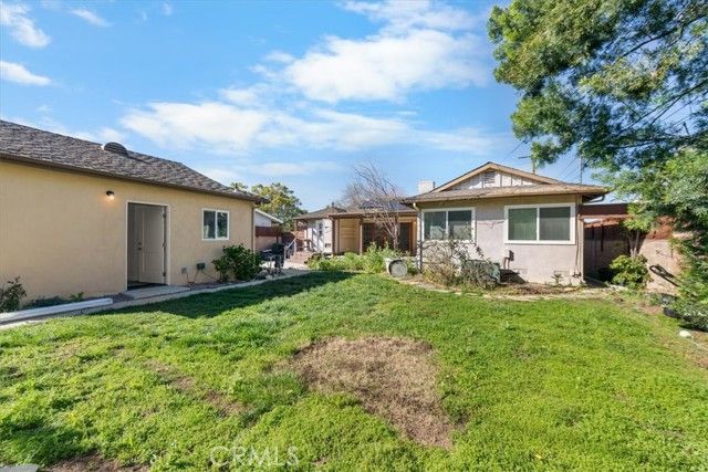 23032 Mobile, West Hills (los Angeles), CA 91307