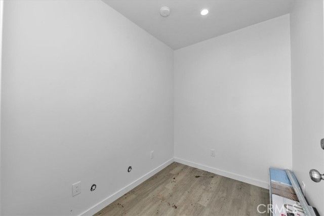 23032 Mobile, West Hills (los Angeles), CA 91307