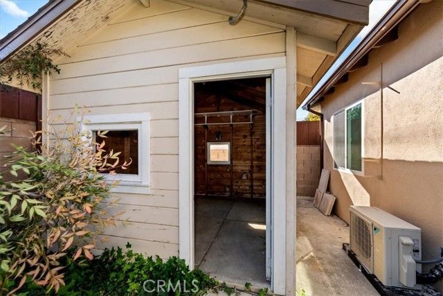 23032 Mobile, West Hills (los Angeles), CA 91307