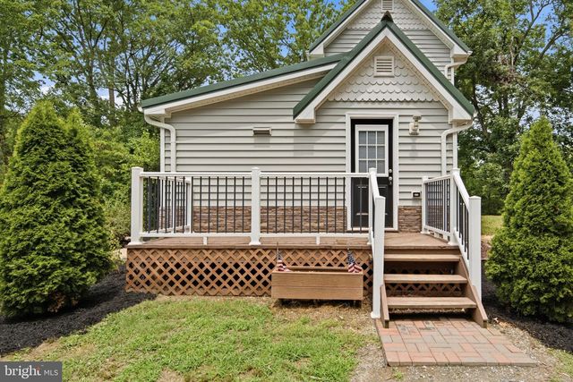 1804 SIXES RD, Prince Frederick, MD 20678