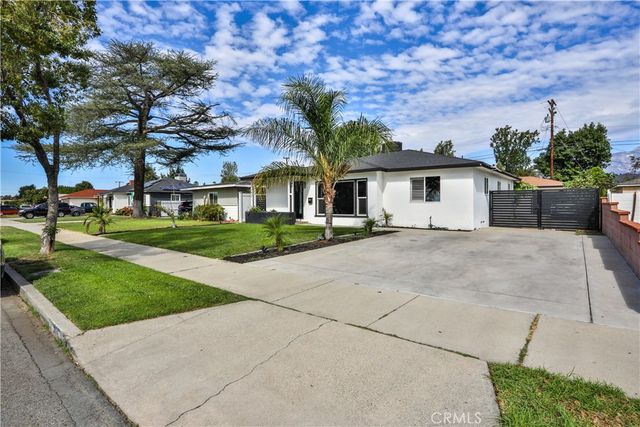 544 W G, Ontario, CA 91762