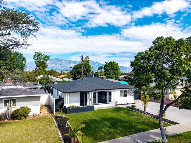 544 W G, Ontario, CA 91762