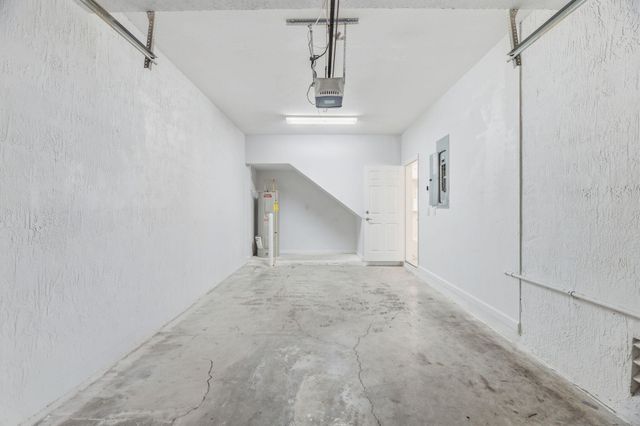 3209 NW 33rd Street, Oakland Park, FL 33309