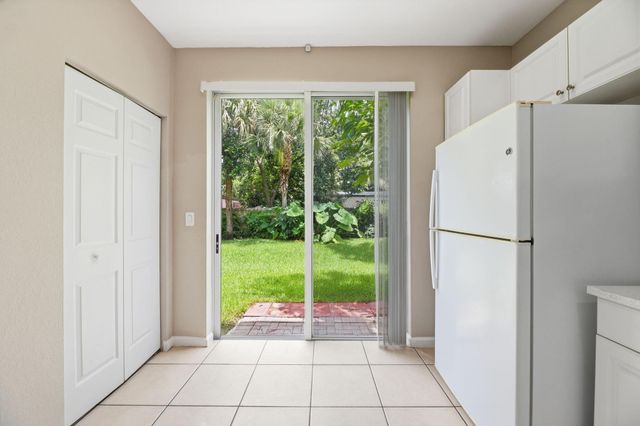 3209 NW 33rd Street, Oakland Park, FL 33309