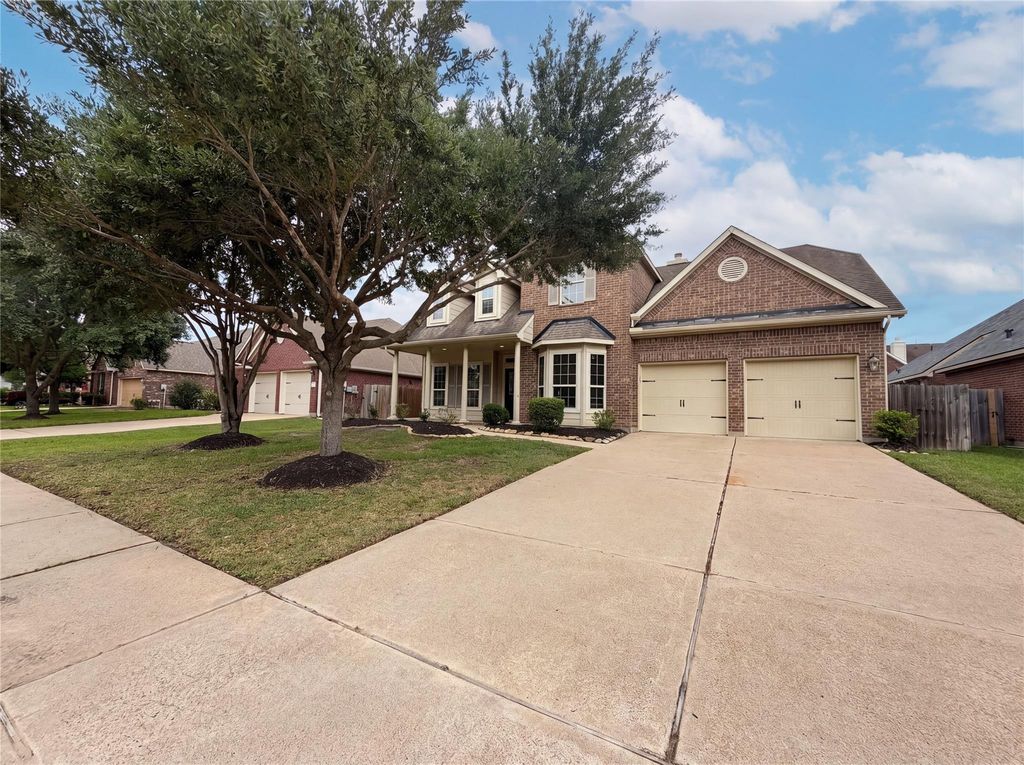 4710 Autumn Pine Lane, Houston, TX 77084