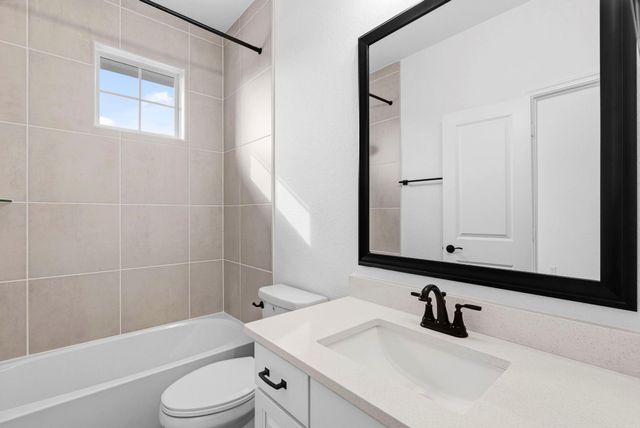 120 West Coralburst Loop, Montgomery, TX 77316