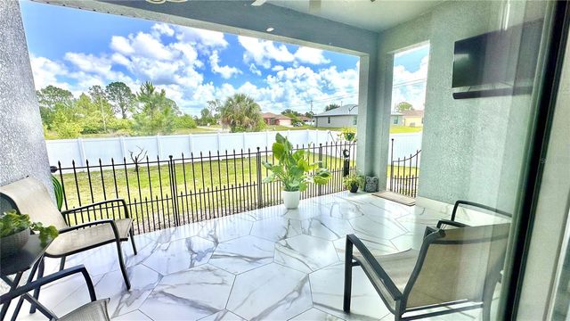 3900 21ST STREET SW, Lehigh Acres, FL 33976