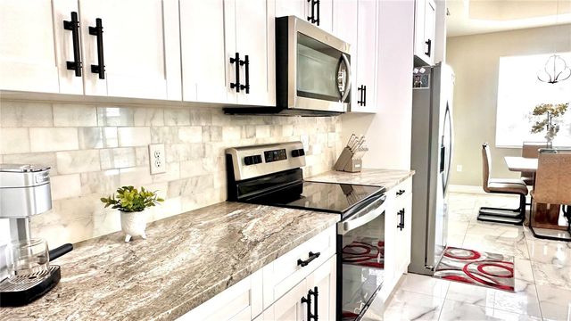 3900 21ST STREET SW, Lehigh Acres, FL 33976