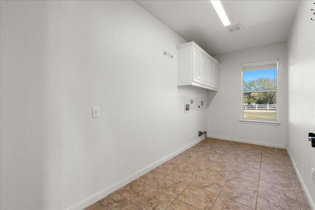 375 Colorado DR, Cedar Creek, TX 78612