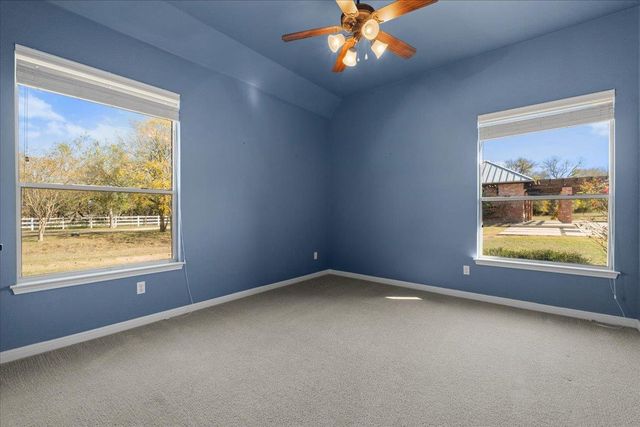 375 Colorado DR, Cedar Creek, TX 78612