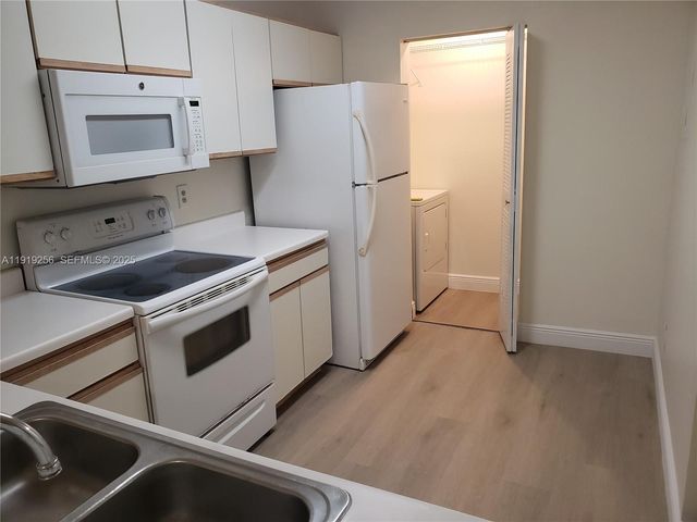 11277 W Atlantic Blvd 108, Coral Springs, FL 33071