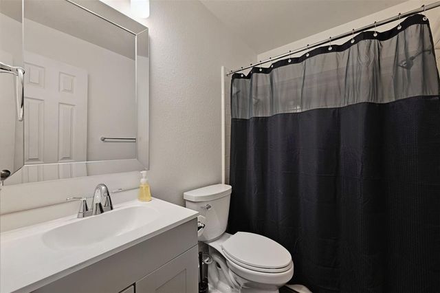 610 Basil DR, Buda, TX 78610