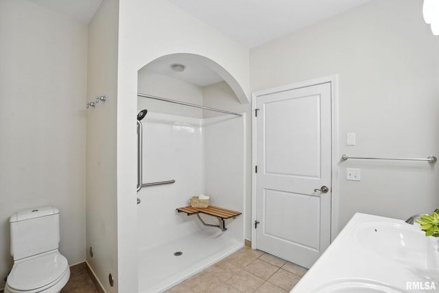 1013 2ND Street Court 0, Moline, IL 61265