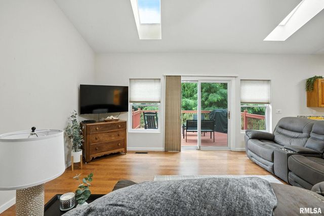 1013 2ND Street Court 0, Moline, IL 61265