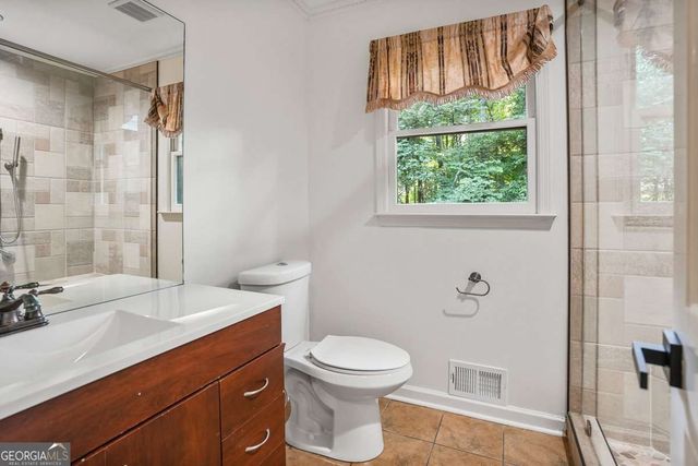 467 Orchards Walk, Stone Mountain, GA 30087