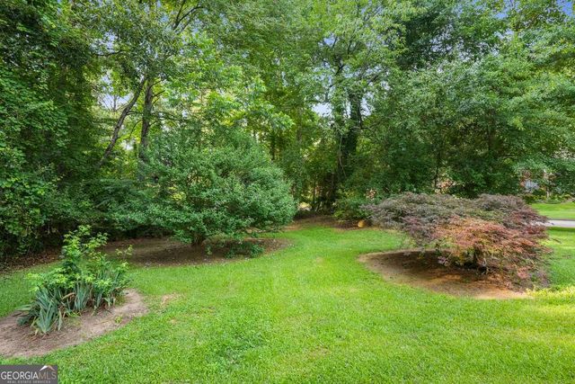 467 Orchards Walk, Stone Mountain, GA 30087
