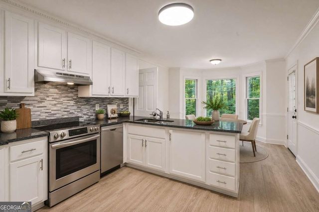 467 Orchards Walk, Stone Mountain, GA 30087