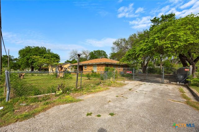 512 S Gray Street, Killeen, TX 76541