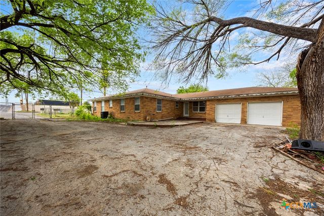 512 S Gray Street, Killeen, TX 76541